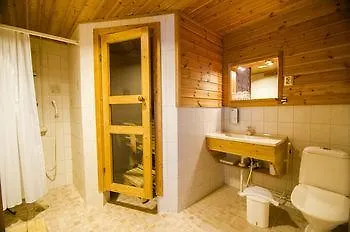 Semesteranläggning (resort) Harriniva Adventure *