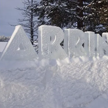 Semesteranläggning (resort) Harriniva Adventure