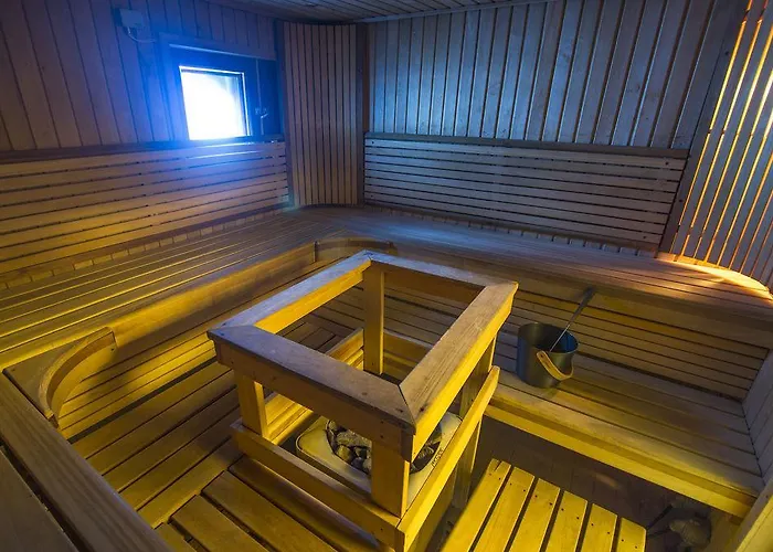 منتجع Harriniva Adventure مونيو